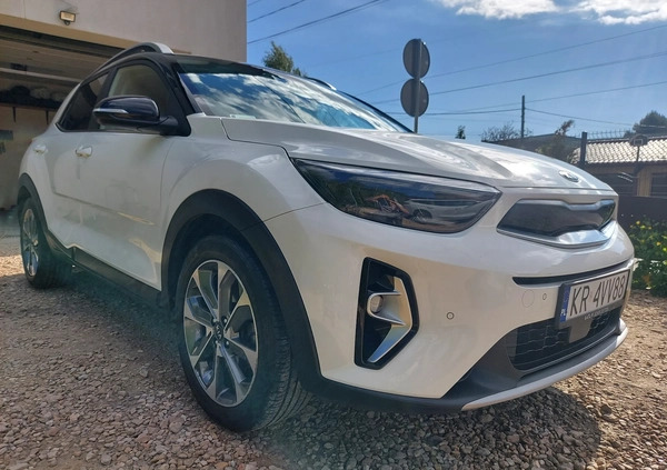 Kia Stonic cena 72900 przebieg: 64000, rok produkcji 2020 z Katowice małe 326